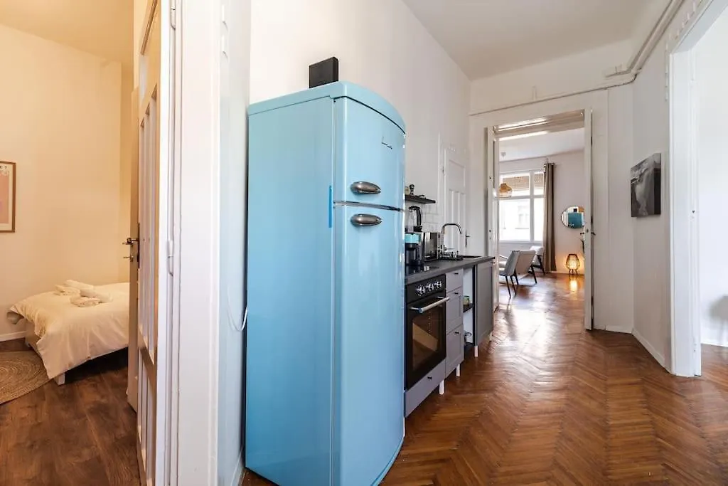 Designer Two Bedroom Apartment Budapest 0*,